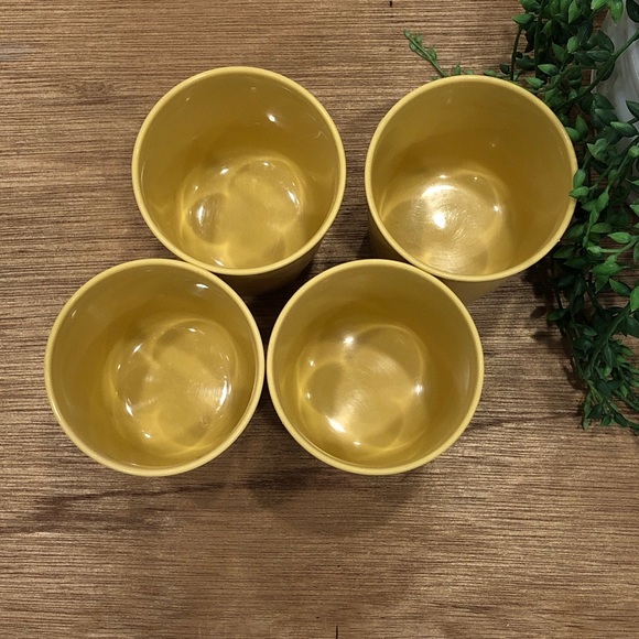 Tupperware glasses - Picture 6 of 7